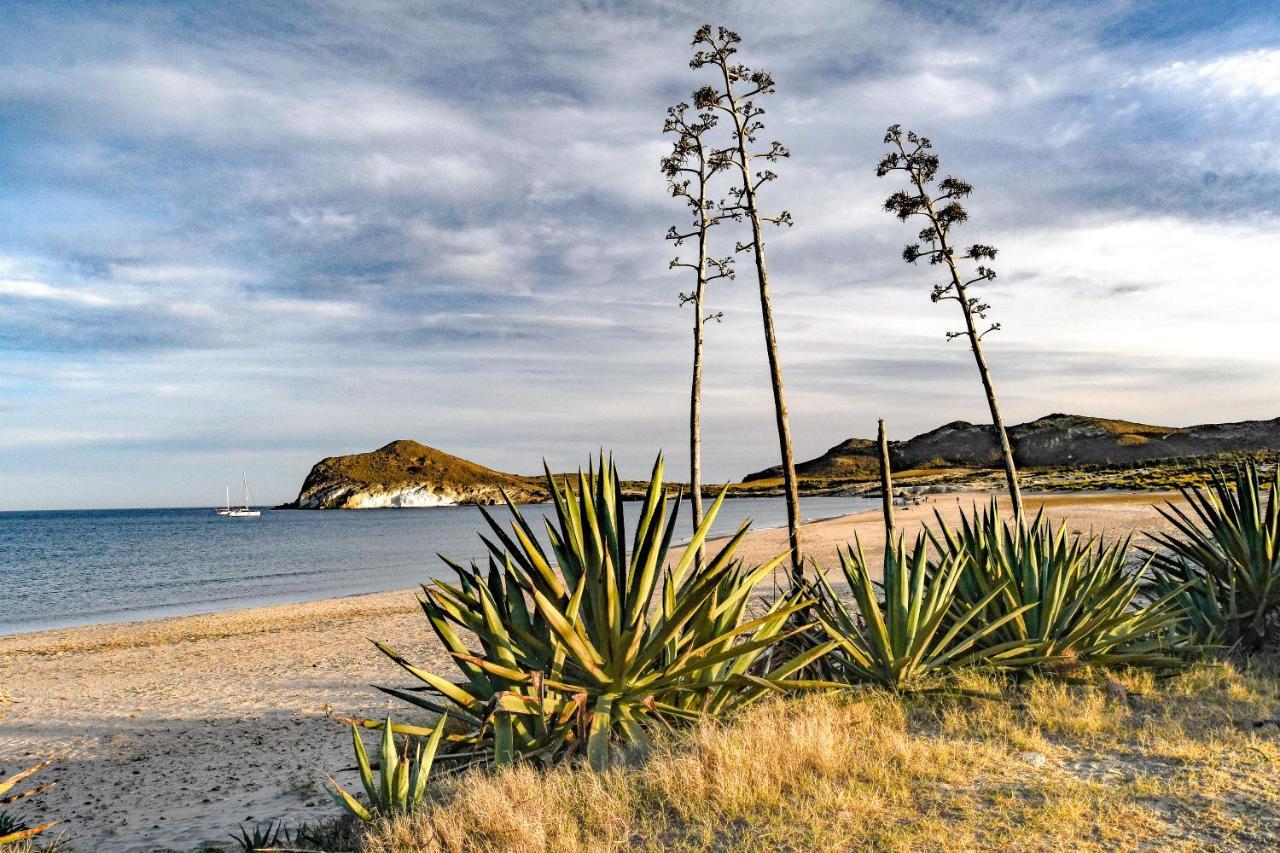 Nijar Bella Y Su Parque Natural Cabo De Gata Exterior photo